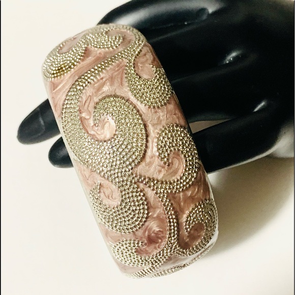 Enamel Hinged Bangle Bracelet - Picture 3 of 8